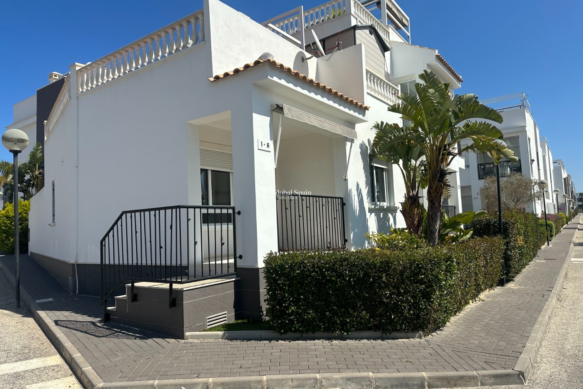 Revente - APPARTEMENT -
TORREVIEJA - Costa Blanca