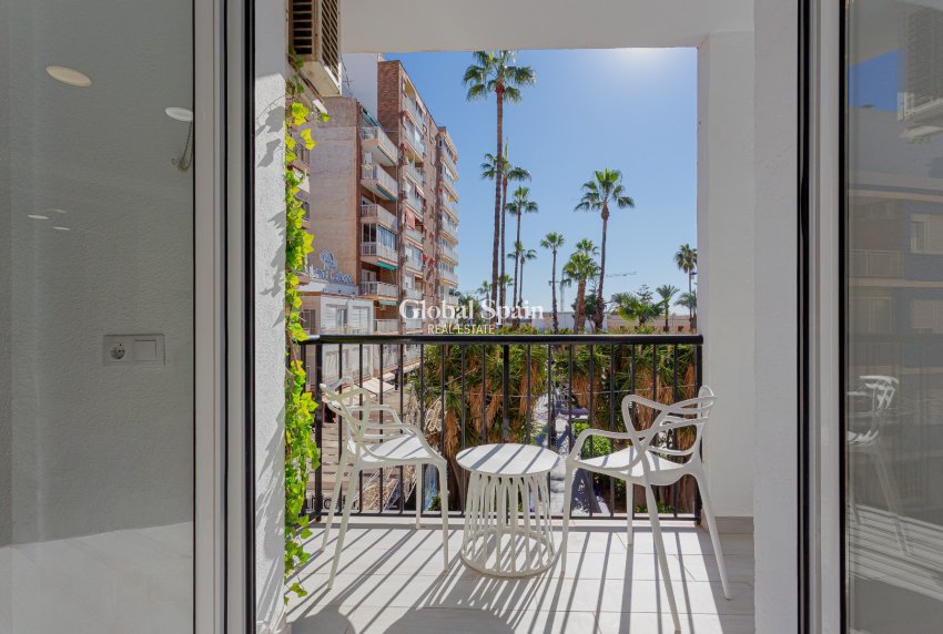 Revente - APPARTEMENT -
TORREVIEJA - Costa Blanca