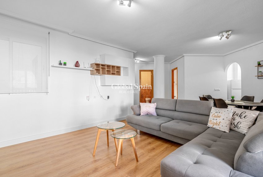 Revente - APPARTEMENT -
TORREVIEJA - Costa Blanca