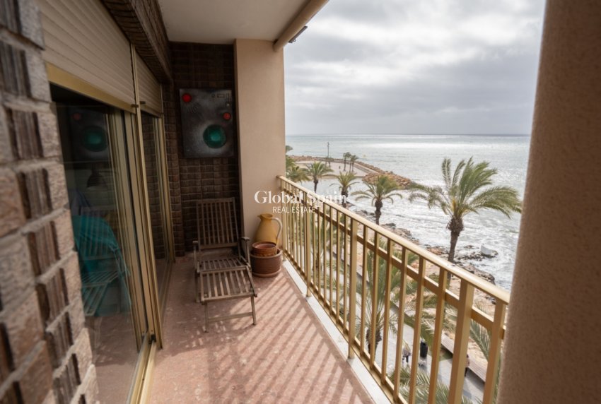 Revente - APPARTEMENT -
TORREVIEJA - Costa Blanca
