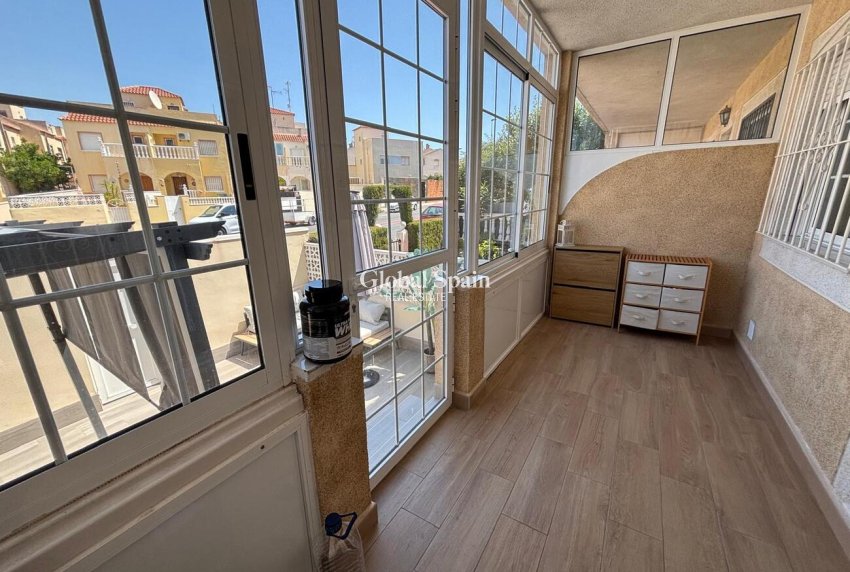 Revente - APPARTEMENT -
TORREVIEJA - Costa Blanca
