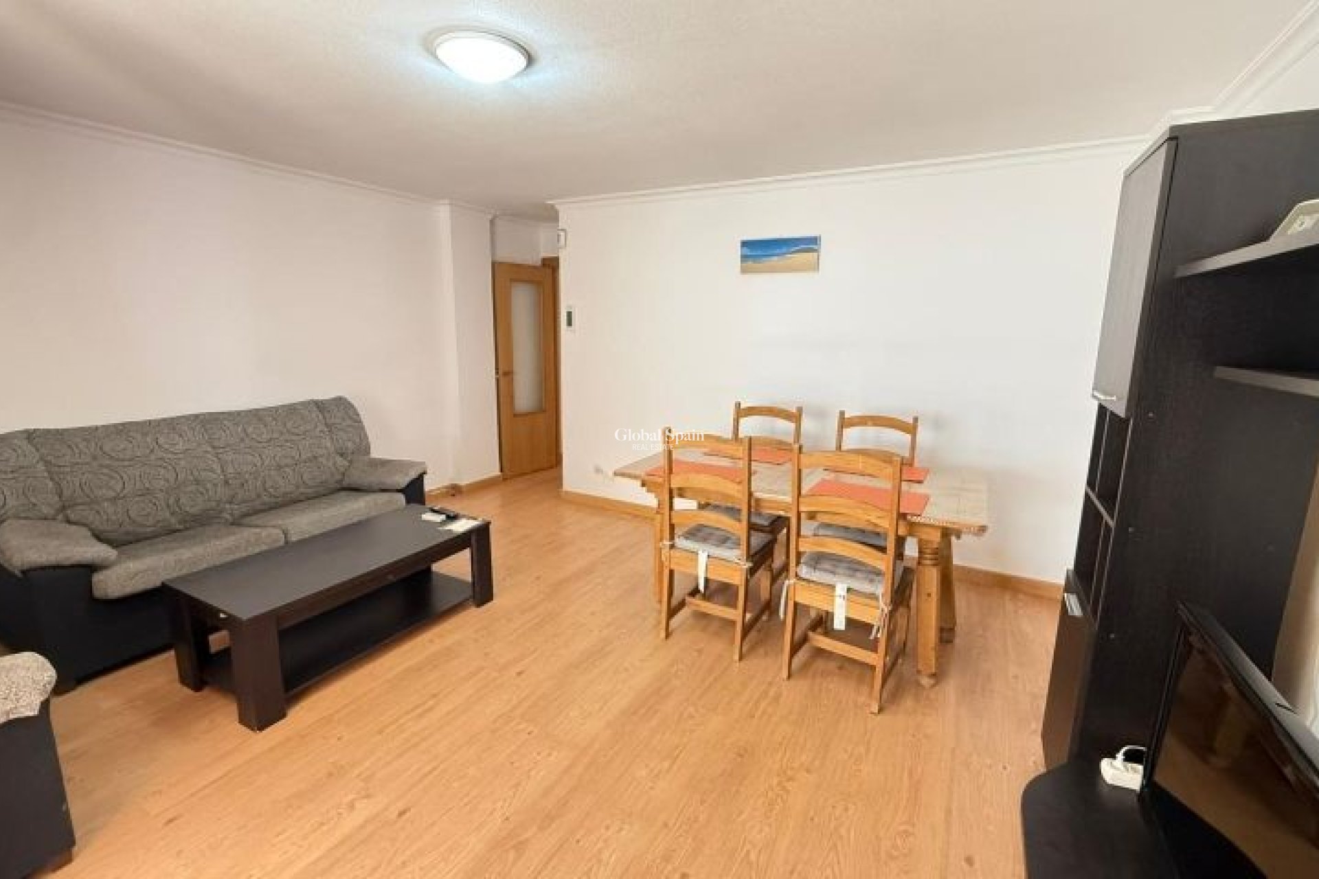 Revente - APPARTEMENT -
TORREVIEJA - Costa Blanca