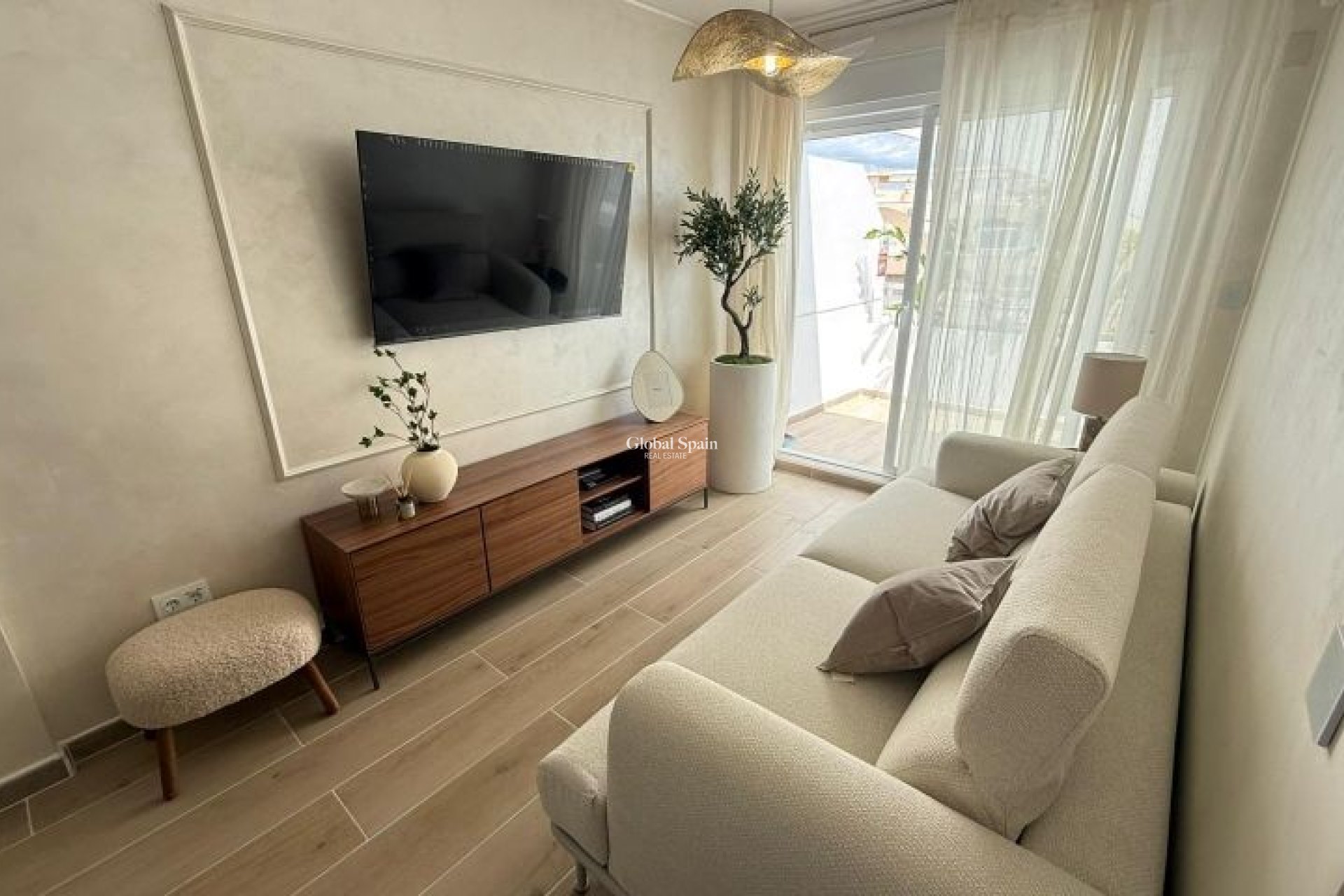 Revente - APPARTEMENT -
TORREVIEJA - Costa Blanca