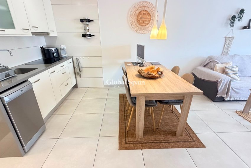 Revente - APPARTEMENT -
TORREVIEJA - Costa Blanca