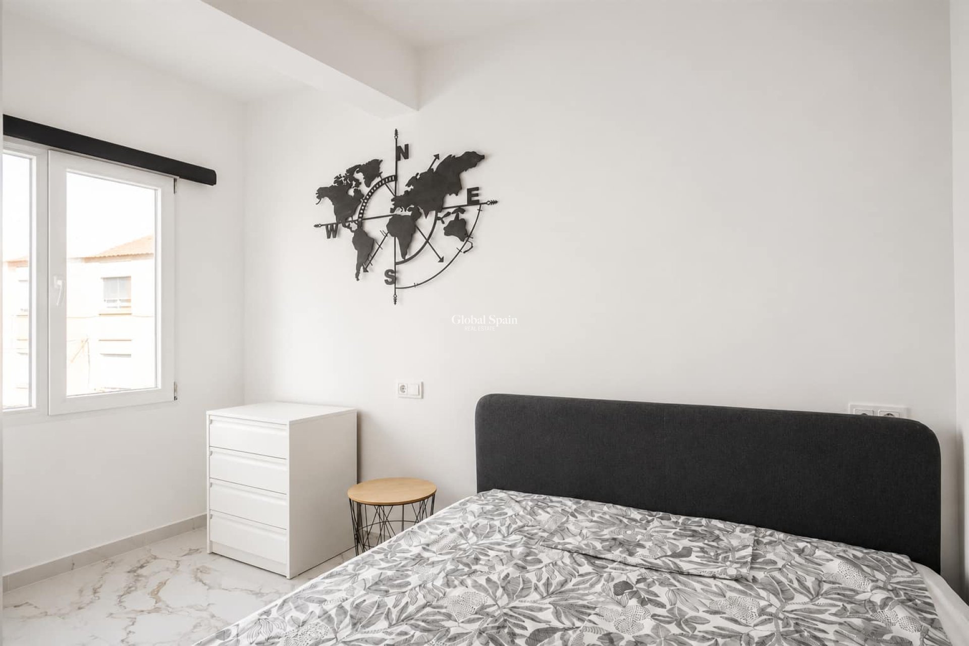 Revente - APPARTEMENT -
TORREVIEJA - Costa Blanca