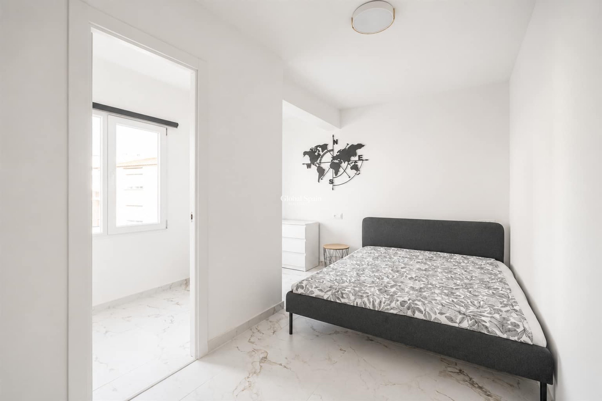 Revente - APPARTEMENT -
TORREVIEJA - Costa Blanca
