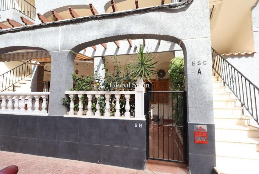 Revente - APPARTEMENT -
TORREVIEJA - Costa Blanca