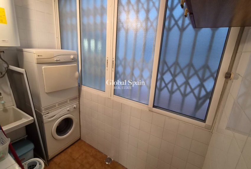 Revente - APPARTEMENT -
TORREVIEJA - Costa Blanca