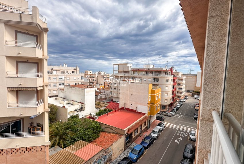 Revente - APPARTEMENT -
TORREVIEJA - Costa Blanca
