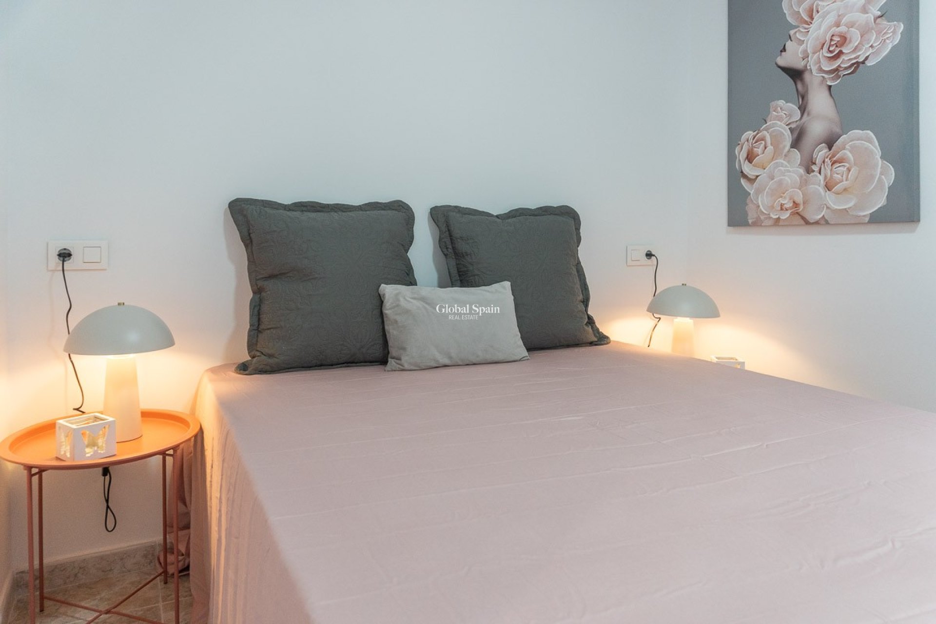 Revente - APPARTEMENT -
TORREVIEJA - Costa Blanca