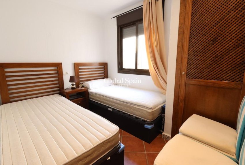 Revente - APPARTEMENT -
TORREVIEJA - Costa Blanca