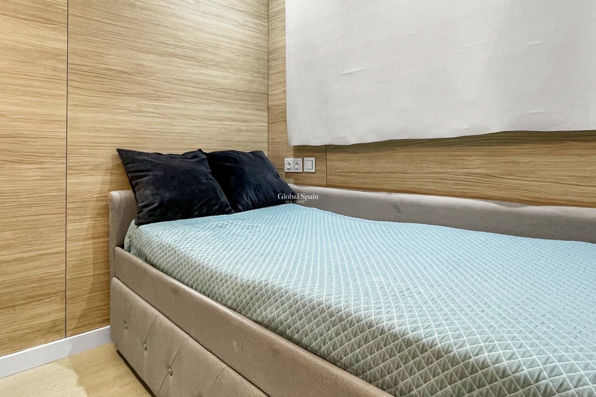 Revente - APPARTEMENT -
TORREVIEJA - Costa Blanca