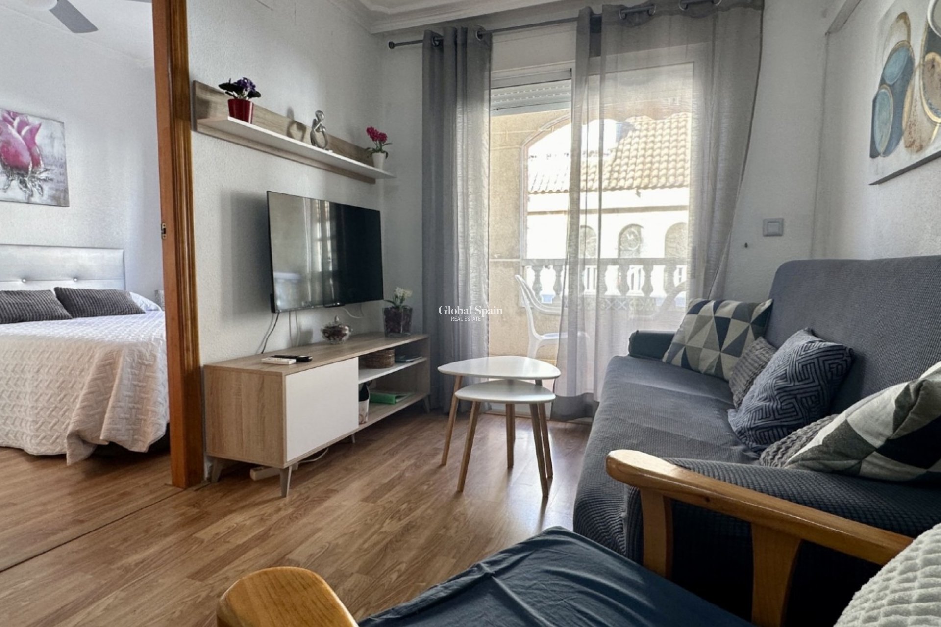 Revente - APPARTEMENT -
TORREVIEJA - Costa Blanca