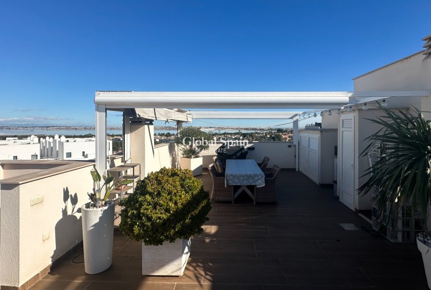 Revente - APPARTEMENT -
TORREVIEJA - Costa Blanca