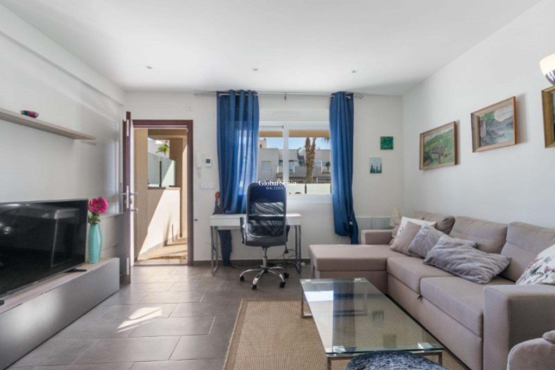 Revente - APPARTEMENT -
TORREVIEJA - Costa Blanca