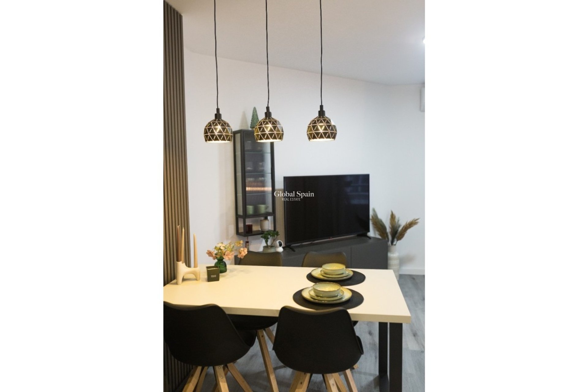 Revente - APPARTEMENT -
TORREVIEJA - Costa Blanca