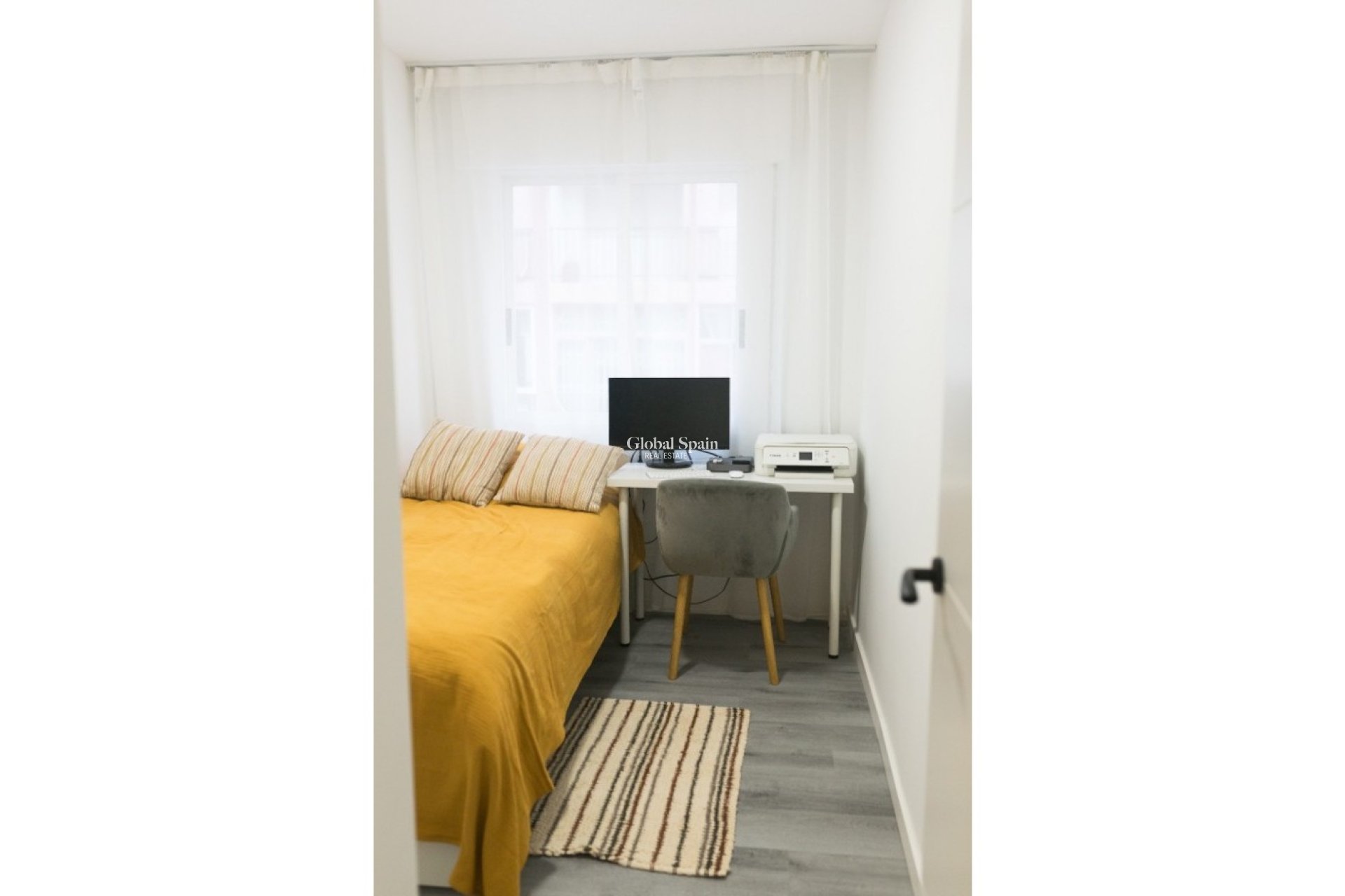 Revente - APPARTEMENT -
TORREVIEJA - Costa Blanca