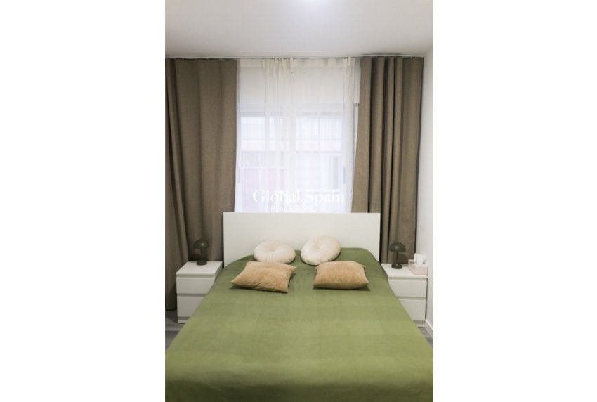 Revente - APPARTEMENT -
TORREVIEJA - Costa Blanca