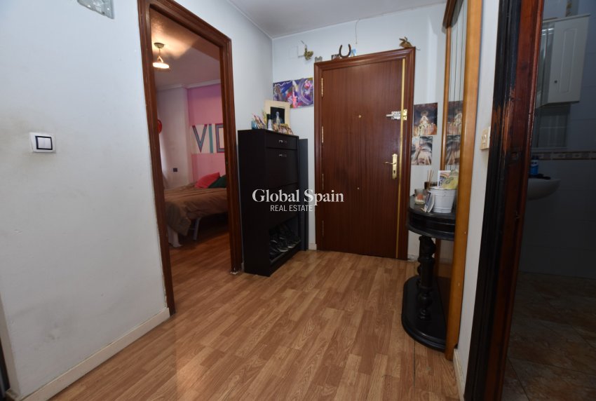Revente - APPARTEMENT -
TORREVIEJA - Costa Blanca