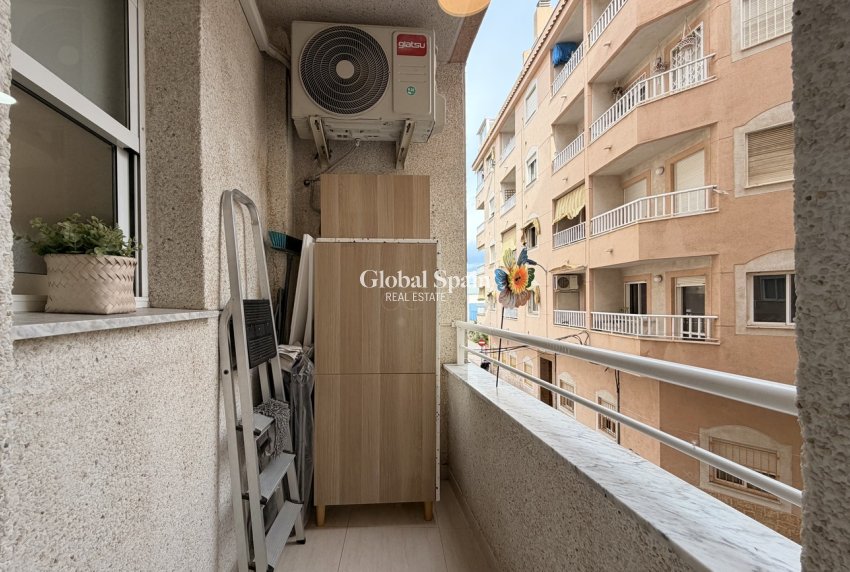 Revente - APPARTEMENT -
TORREVIEJA - Costa Blanca