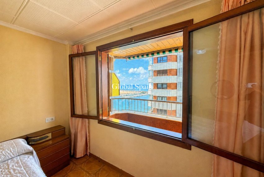 Revente - APPARTEMENT -
TORREVIEJA - Costa Blanca