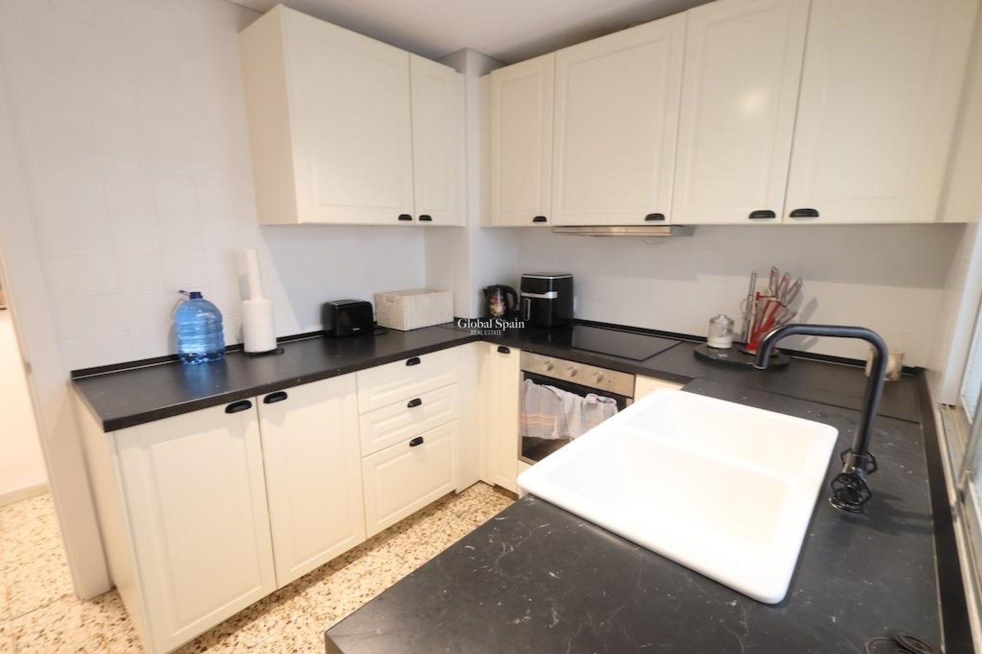 Revente - APPARTEMENT -
TORREVIEJA - Costa Blanca
