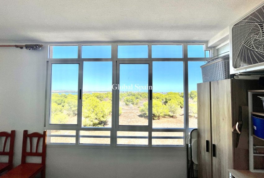 Revente - APPARTEMENT -
TORREVIEJA - Costa Blanca