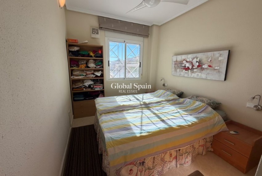 Revente - APPARTEMENT -
TORREVIEJA - Costa Blanca