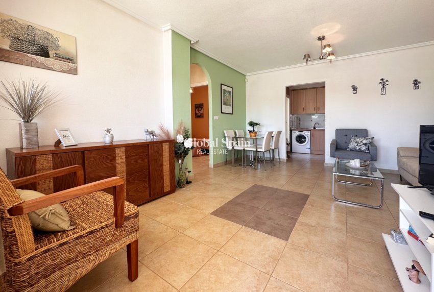 Revente - APPARTEMENT -
TORREVIEJA - Costa Blanca
