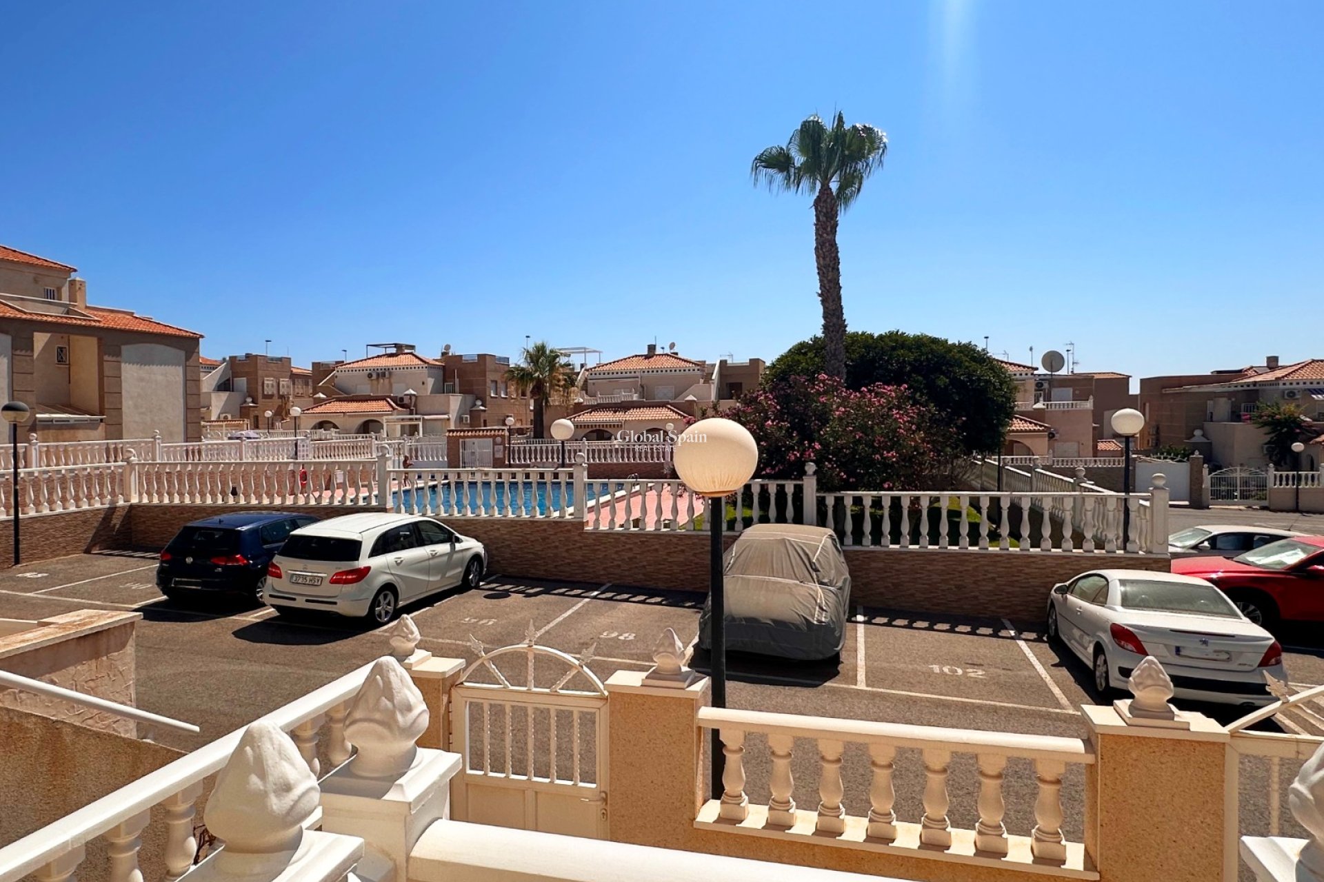 Revente - APPARTEMENT -
TORREVIEJA - Costa Blanca