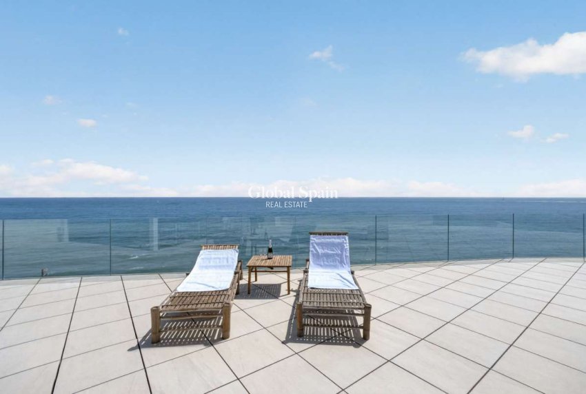 Revente - APPARTEMENT -
TORREVIEJA - Costa Blanca