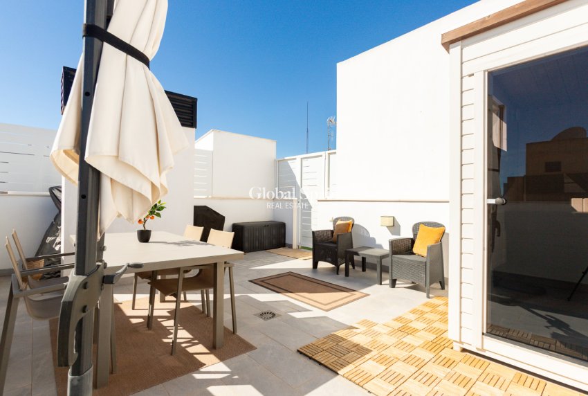 Revente - APPARTEMENT -
TORREVIEJA - Costa Blanca