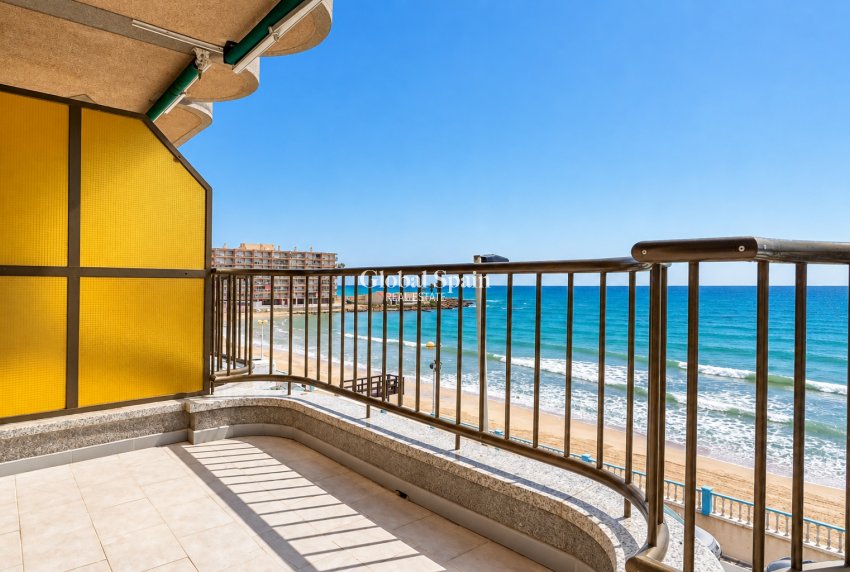 Revente - APPARTEMENT -
TORREVIEJA - Costa Blanca
