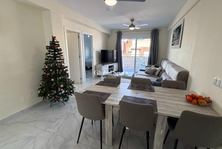 Revente - APPARTEMENT -
TORREVIEJA - Curva Del Palangre