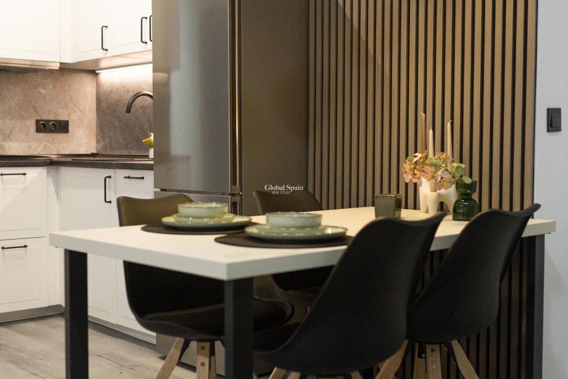 Revente - APPARTEMENT -
TORREVIEJA - Curva Del Palangre