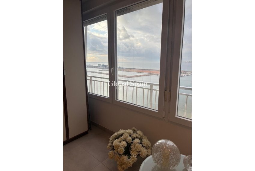 Revente - APPARTEMENT -
TORREVIEJA - El Acequión - Los Náufragos