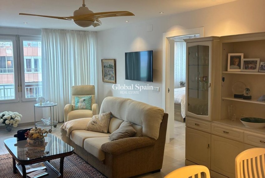 Revente - APPARTEMENT -
TORREVIEJA - El Acequión - Los Náufragos