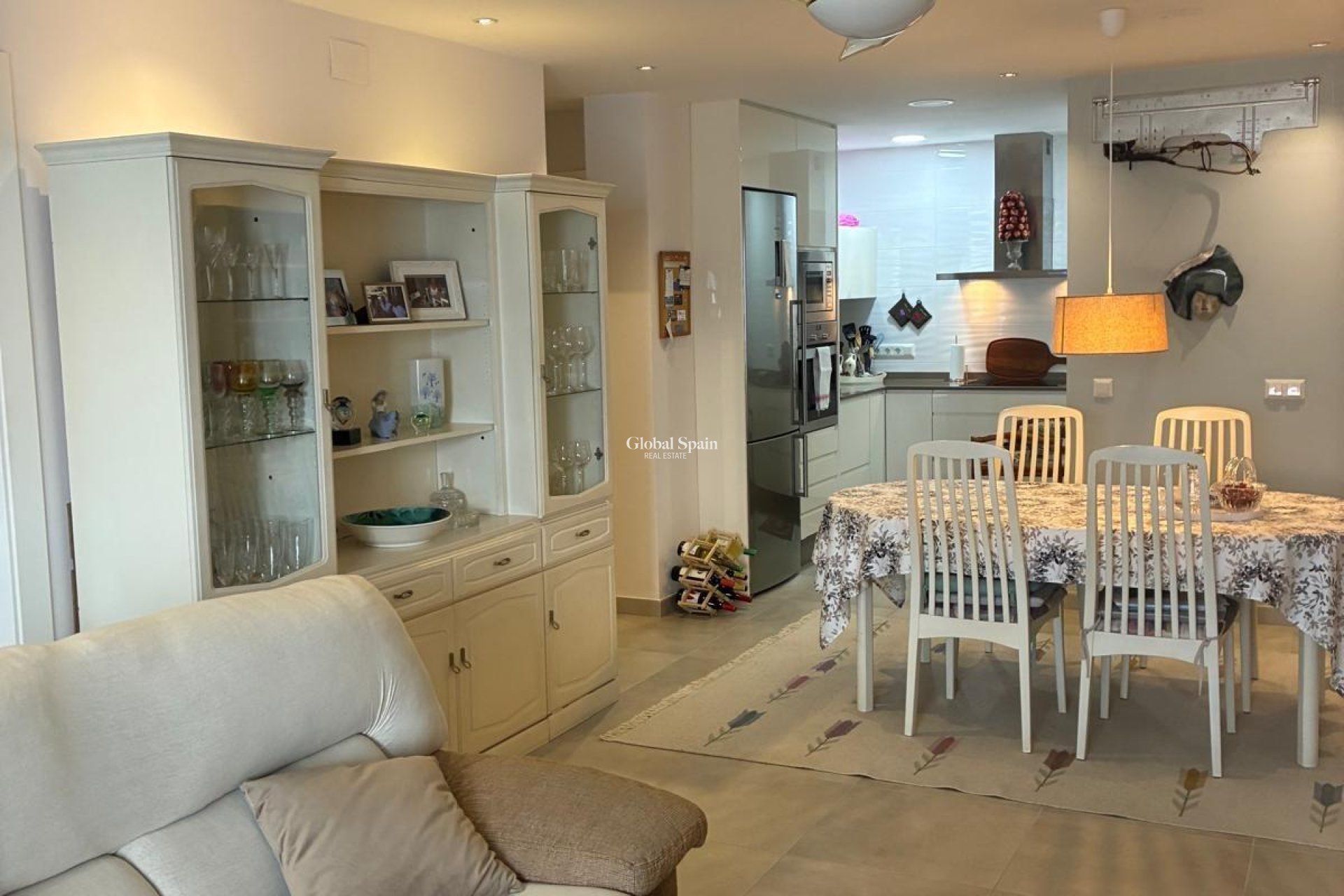 Revente - APPARTEMENT -
TORREVIEJA - El Acequión - Los Náufragos