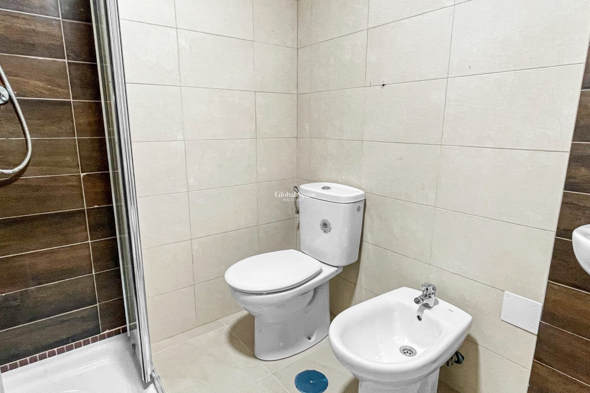 Revente - APPARTEMENT -
TORREVIEJA - El Acequión - Los Náufragos