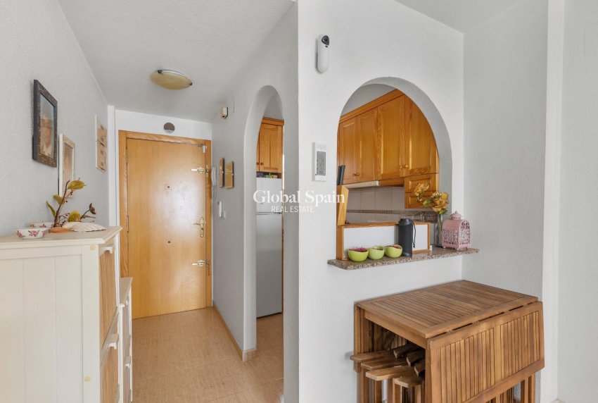 Revente - APPARTEMENT -
TORREVIEJA - El Molino
