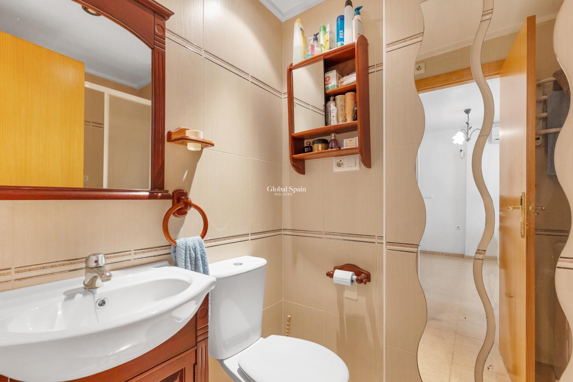 Revente - APPARTEMENT -
TORREVIEJA - El Molino