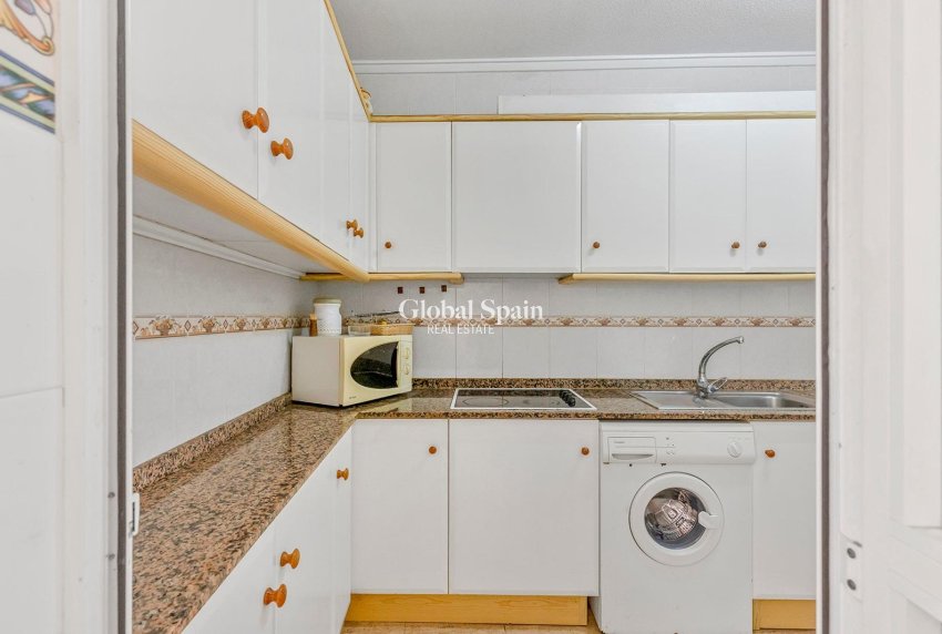 Revente - Appartement -
TORREVIEJA - Estacion de autobuses