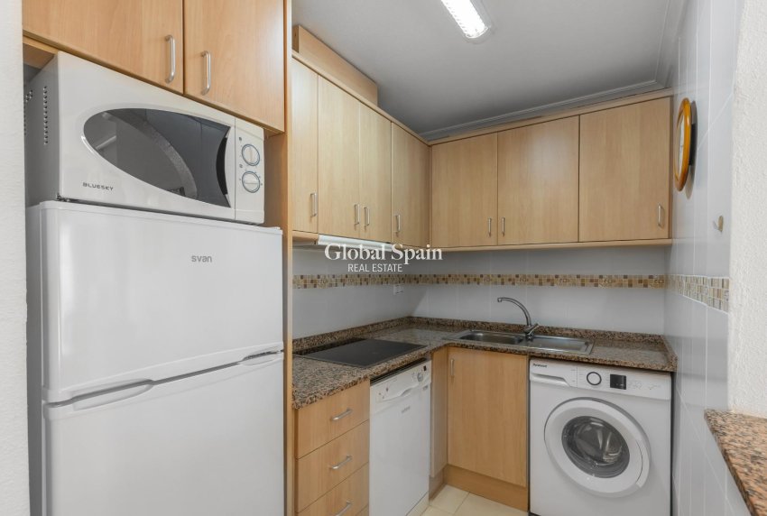 Revente - Appartement -
TORREVIEJA - Estacion de autobuses