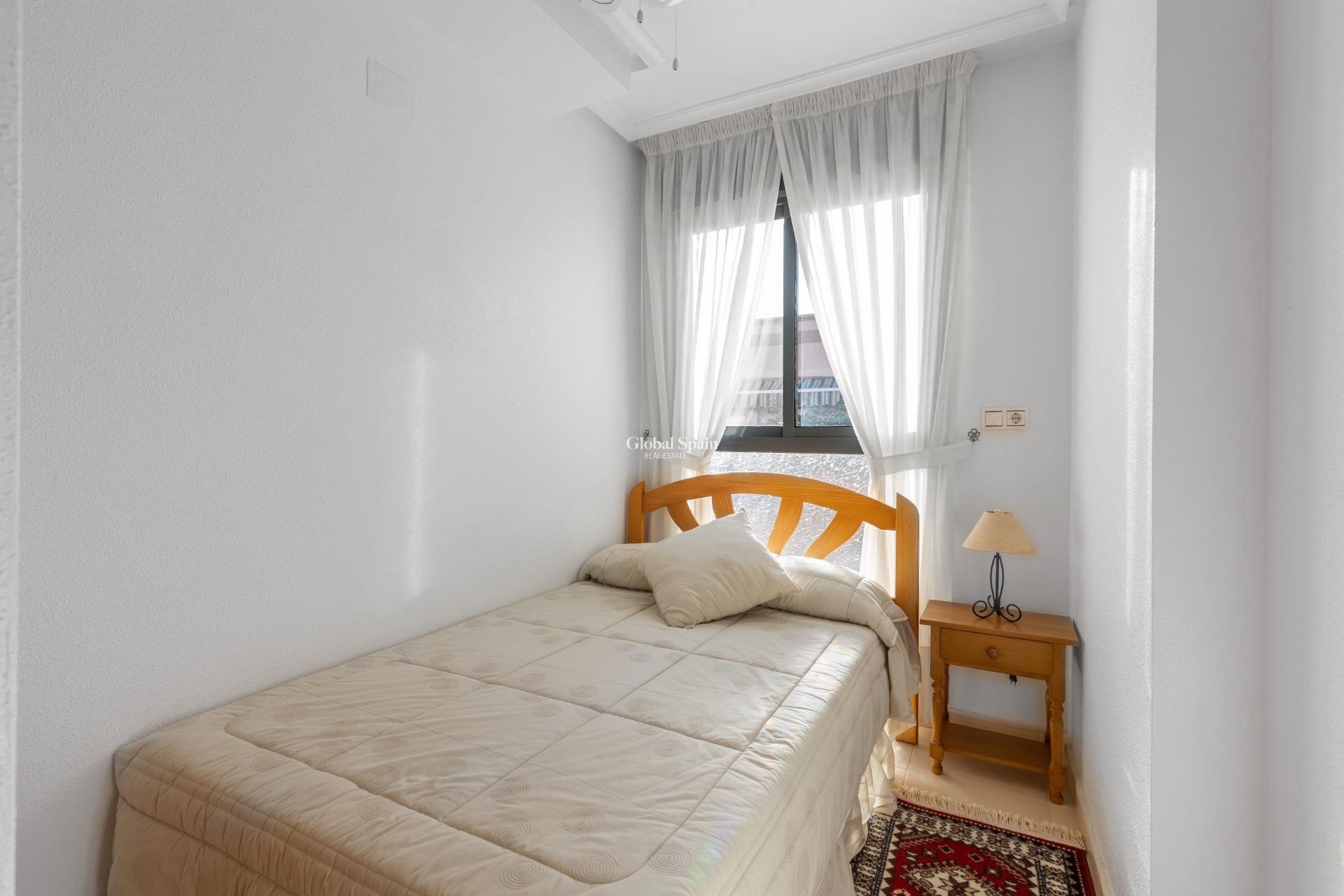 Revente - Appartement -
TORREVIEJA - Estacion de autobuses