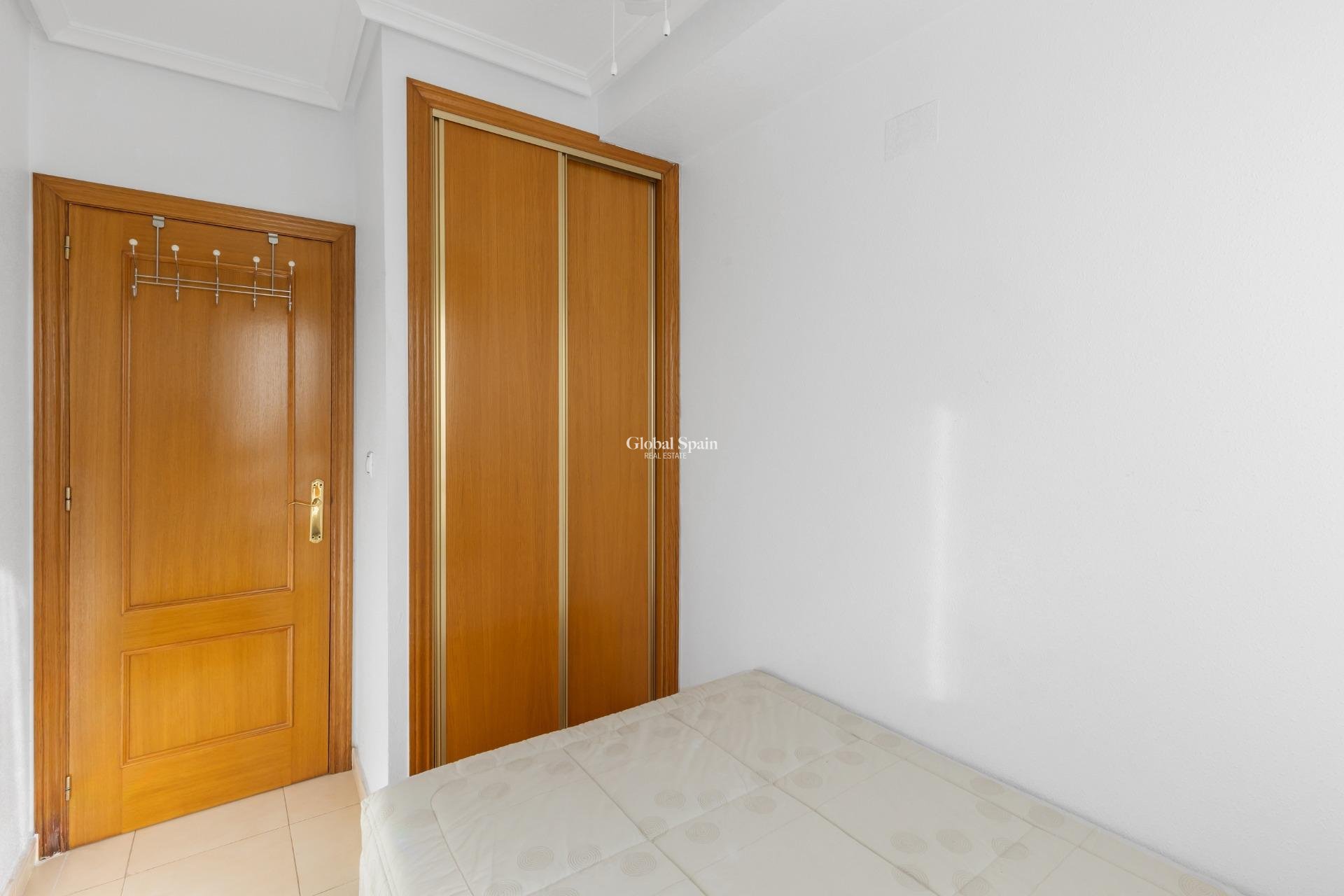 Revente - Appartement -
TORREVIEJA - Estacion de autobuses