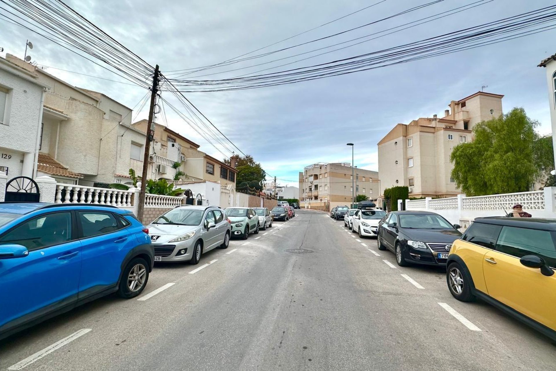 Revente - APPARTEMENT -
TORREVIEJA - Estacion de autobuses