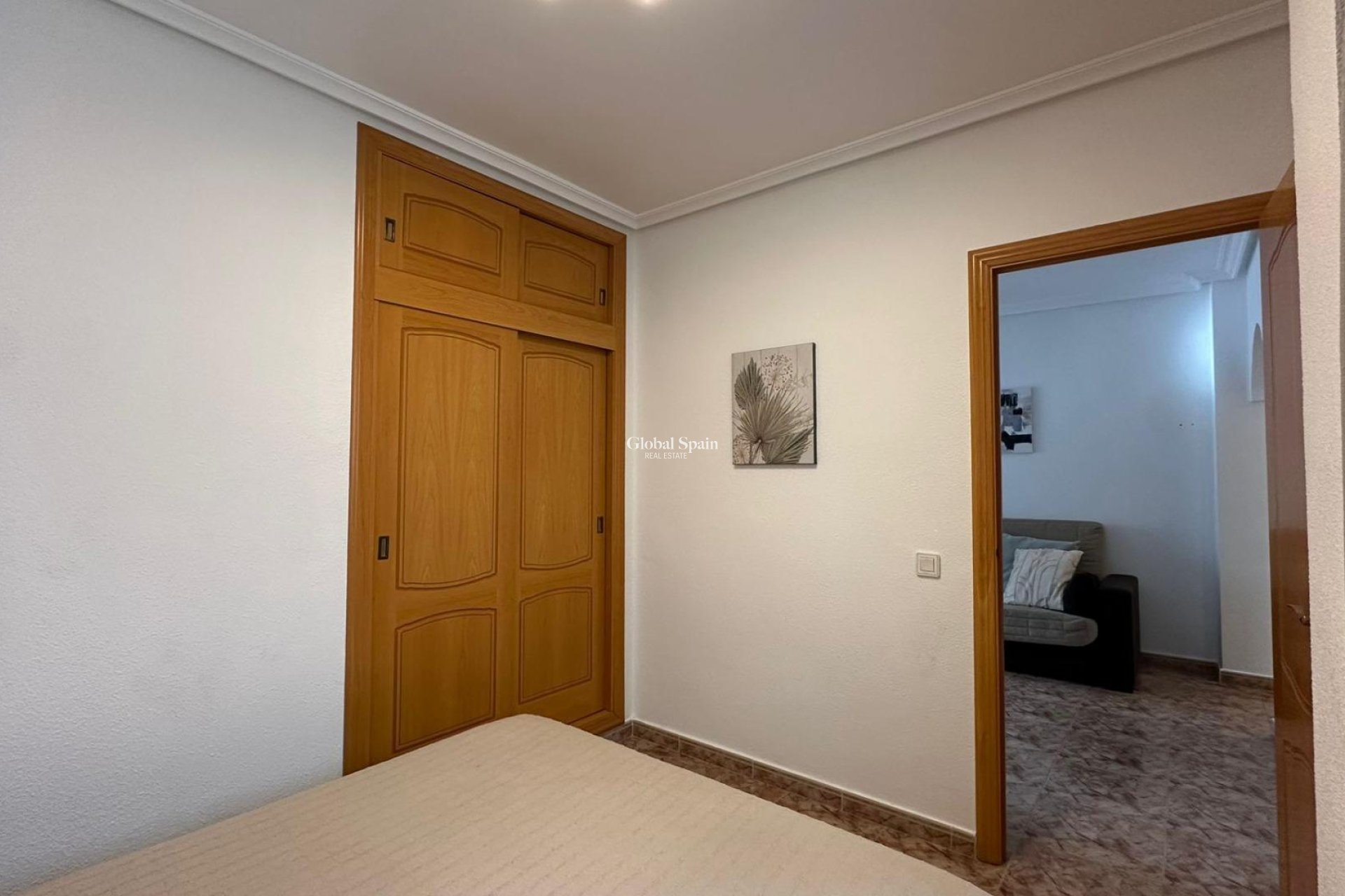 Revente - APPARTEMENT -
TORREVIEJA - Estacion de autobuses