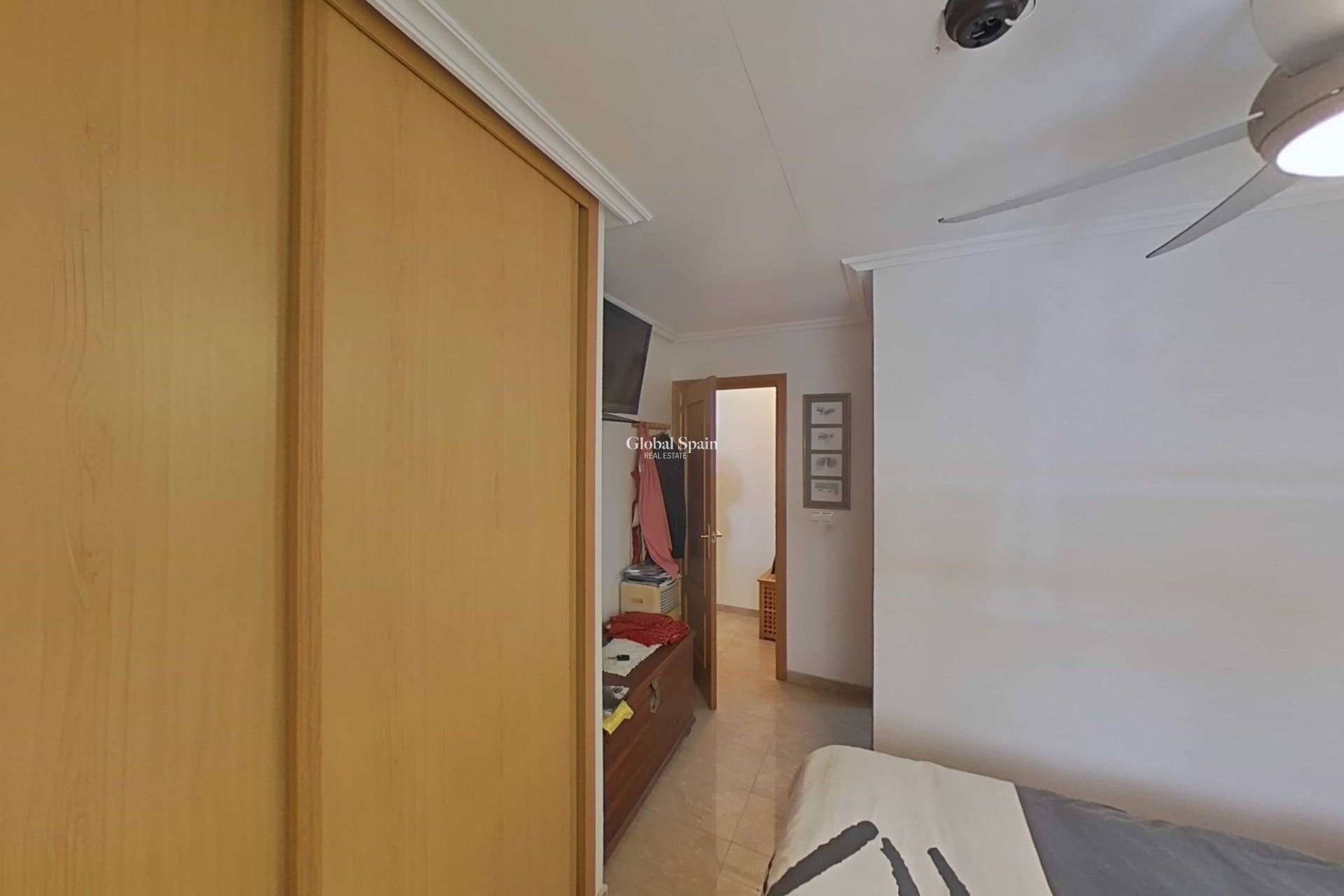 Revente - APPARTEMENT -
TORREVIEJA - Estacion de autobuses