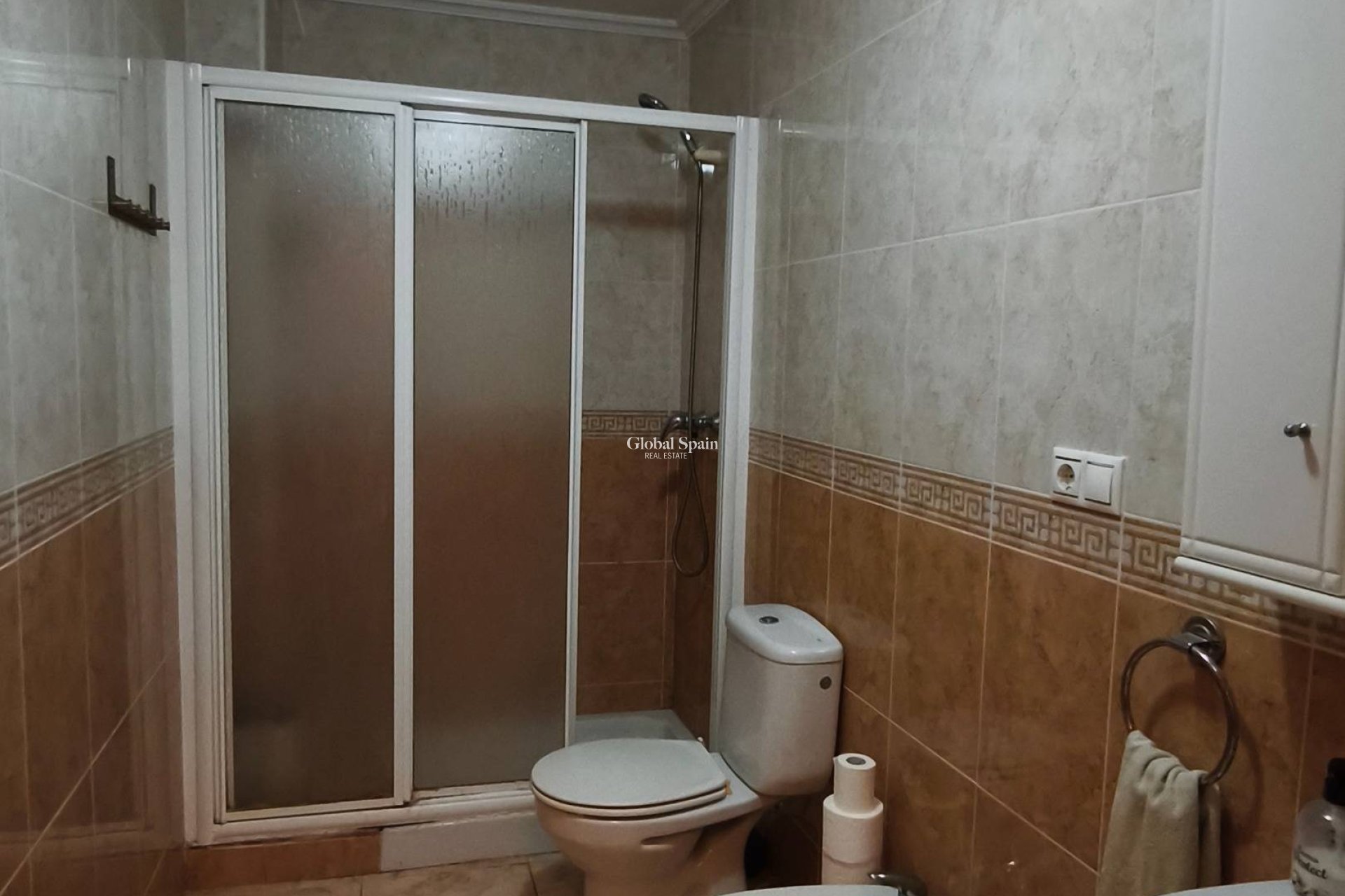 Revente - APPARTEMENT -
TORREVIEJA - Estacion de autobuses