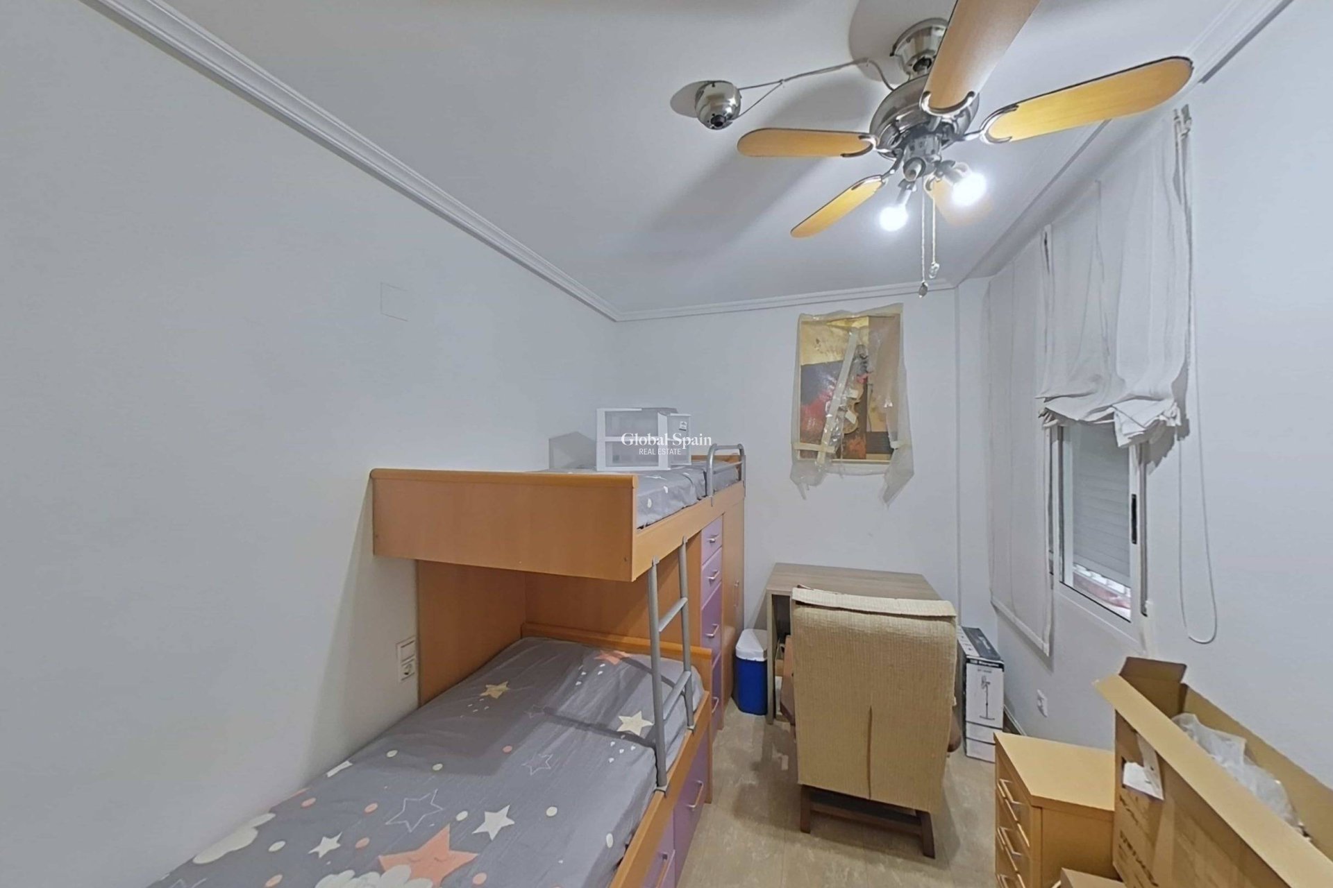 Revente - APPARTEMENT -
TORREVIEJA - Estacion de autobuses